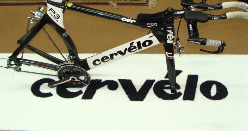 Cervelo Cycles 1/2 Inch Pile Turf Showcase Rug